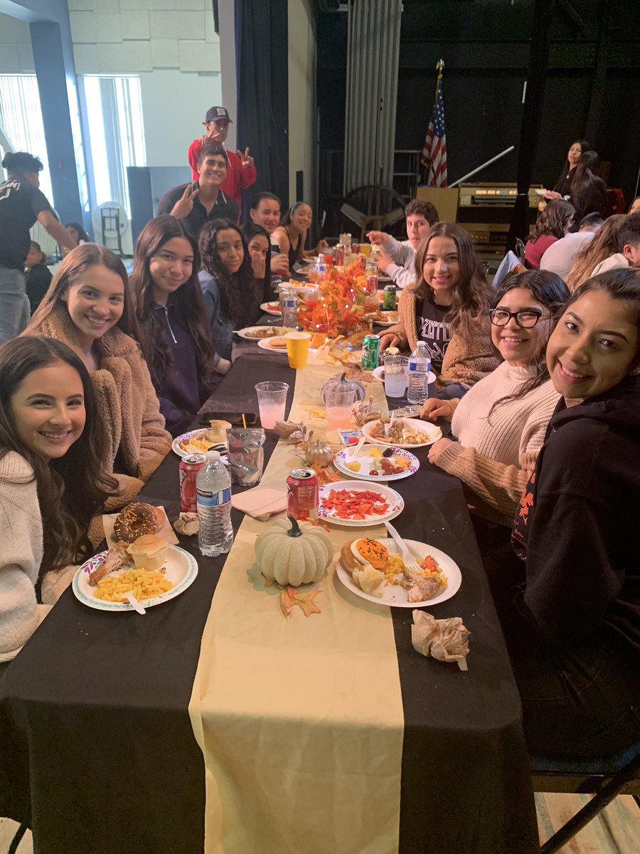 summitcheerlife's tweet photo. Happy Cheersgiving!!! So thankful to be surrounded by all these amazing people! #givethanks #summitcheerfam #wearefamily #summitcheer #summitcoed https://t.co/0kkkVzduPX