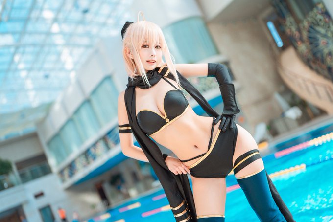 コスプレイヤーLoluuuuuuのTwitter画像84