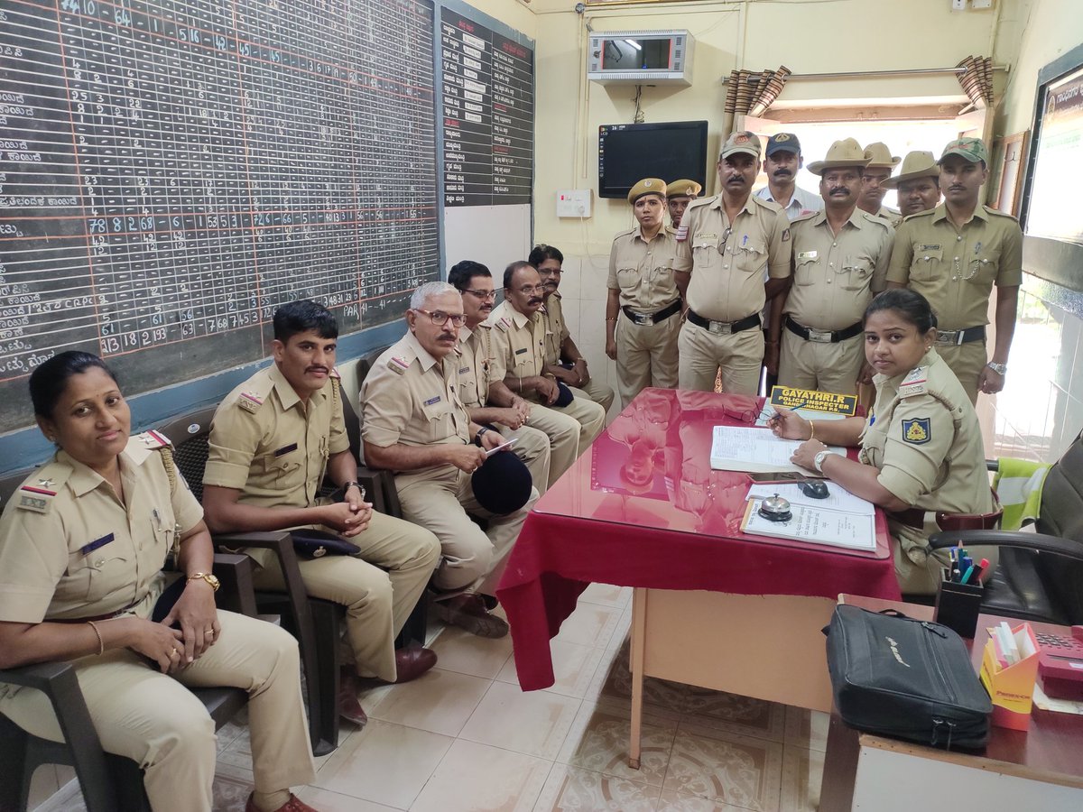 Briefing session in Gandhinagar Police Station.
