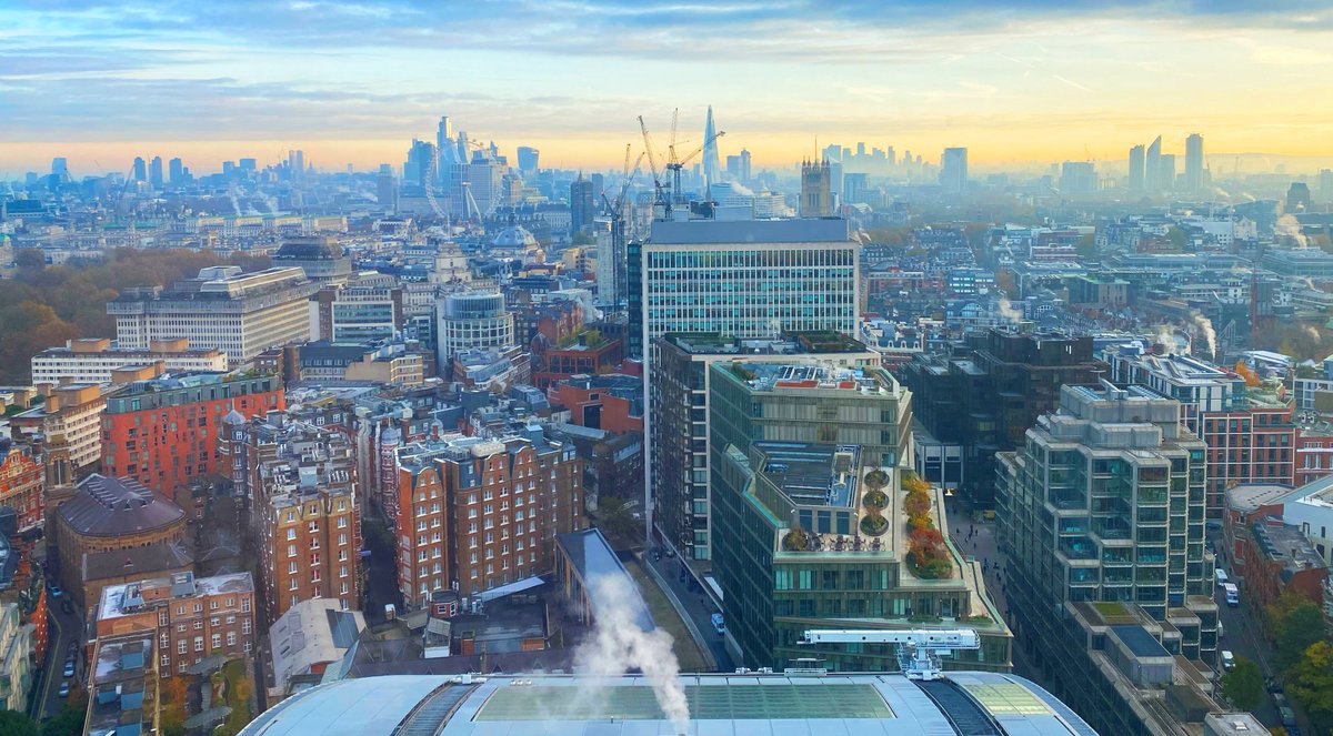 ElementsComms's tweet image. Who wouldn&apos;t miss this spectacular view? Sorry to leave it behind, but we&apos;re still super excited about next week as we move our London office into our amazing new @WeWork space near Victoria Station. #unrestrainedpersonality #medcomms #movingonup #londonoffice