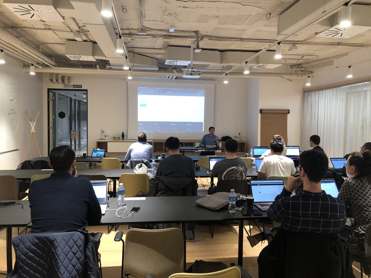 Day 2 of our Beezy Partner Training with <a href="/XaviReig/">Xavier Reig</a> sherting light on Technical things. #Beezy is so powerful in it’s configuration and customization #API #SDK #BeezyTraining