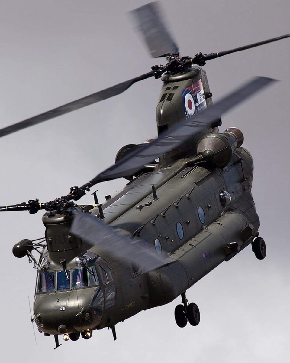 TRUFAULT's tweet photo. @RoyalAirForce
🇬🇧 CH-47 #Chinook
Photography 📷
by Daniel G.M.
#ch47 #chinook #raf #cool #raffairford @REjercitos #helcopter #belleza https://t.co/D8Aa2ivW5L