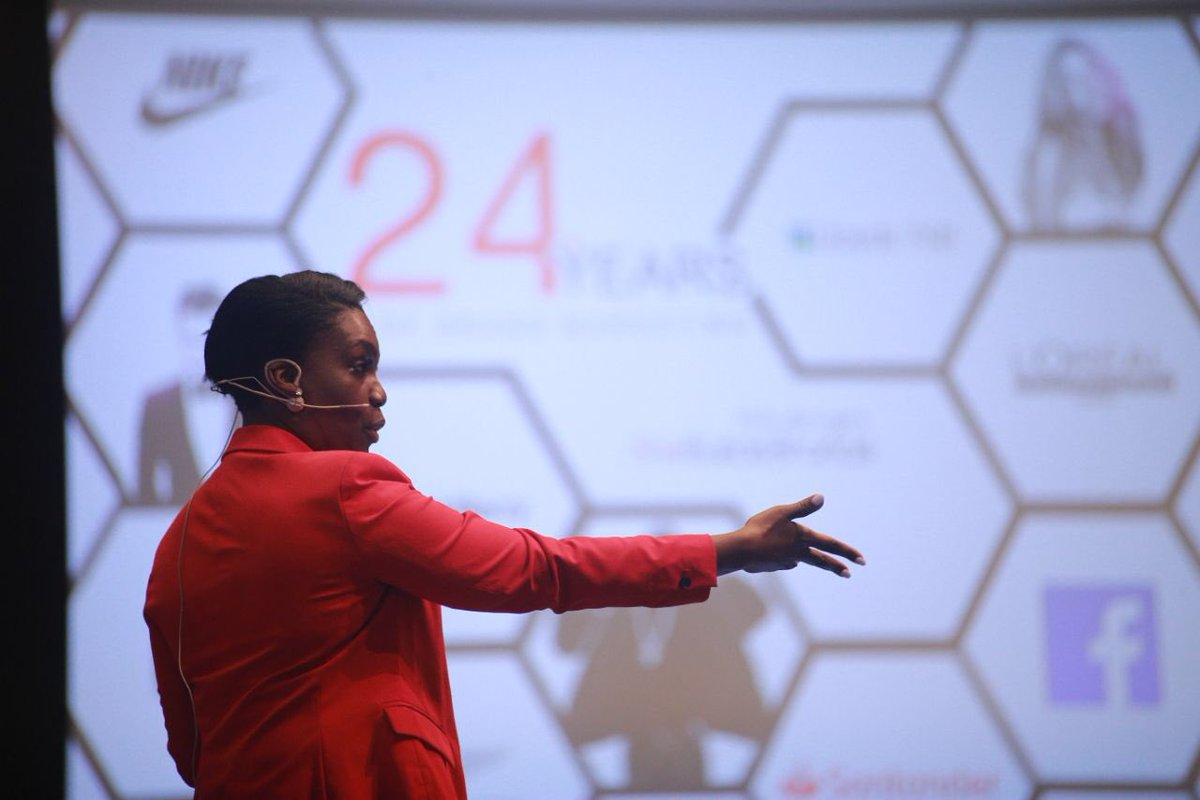 IFEC2019's tweet photo. LIVE UPDATE IFEC2019
.
Energetic and impactful insights from the brand guru Kubi Springer!
.
Presentation 3
Brands - Influencer Marketing Trends for Brands.
#ifecmalaysia #ifec2019 https://t.co/ZnrW4xUk0x