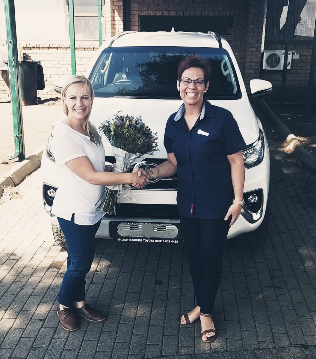 Baie geluk Natasha Grundling van Hartbeespoort met die koop van jou Fortuner 2.8 Auto.🎈🎈🎈

Mag jy die mooiste herinneringe bymekaar maak en mag daar sommer hope veilige kilometers op jou pad wees.

WANT JY VERDIEN DIE BESTE DIENS‼

#Toyota #newcar #ThursdayThoughts #lovemyjob