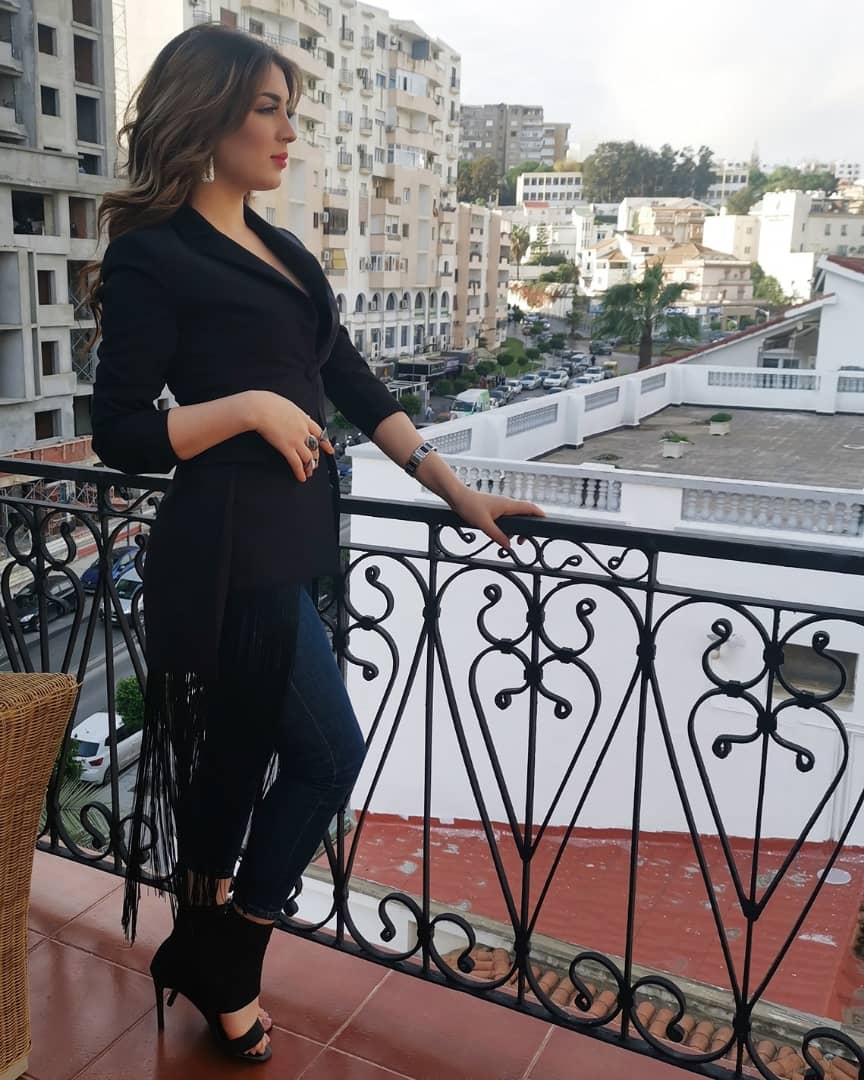 Bonjour 😘
#SouhilaBenLachhab 
#سهيلة_بن_لشهب