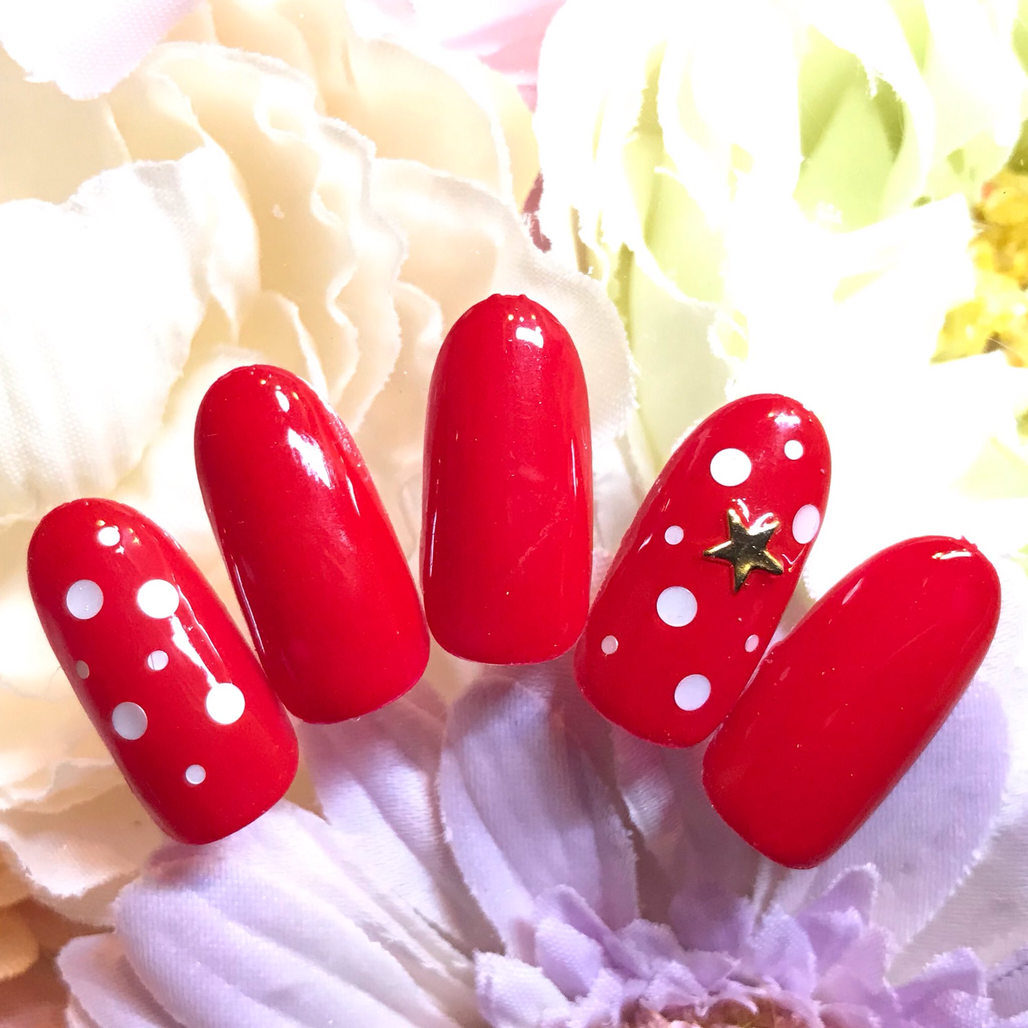 توییتر Queen S Quartz در توییتر Corse Design Nail Nails Handnails ワンカラーネイル ワンカラー ドットネイル 水玉ネイル 赤ネイル レッドネイル 星ネイル シンプルネイル ネイル ジェルネイル ハンドネイル 三軒茶屋 三茶 三軒茶屋