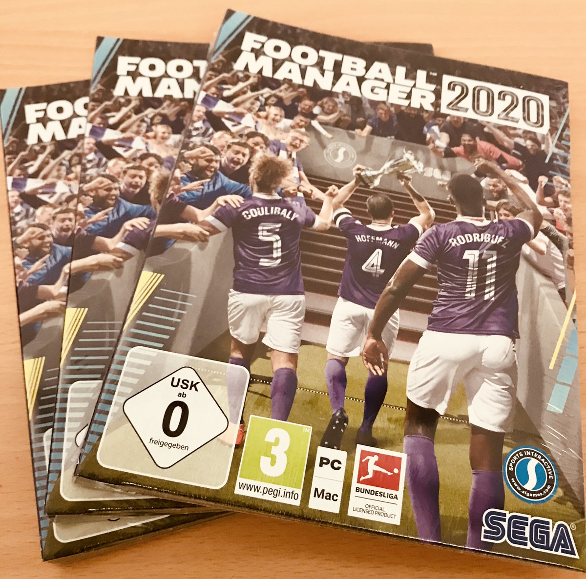 Wir verlosen für Euch 3⃣ x den neuen FM Manager 2020 😍

Was müsst Ihr machen? 

Follow ✅
Retweet ✅

Heute Abend <a href="/ProSiebenMAXX/">ProSieben MAXX</a> einschalten und unsere Jungs um 20:15 Uhr unterstützen 📺😉

Teilnehmen könnt Ihr bis Morgen 16.00 Uhr. 

#H96eSports #NiemalsAllein #FM20 ⚫️⚪️💚