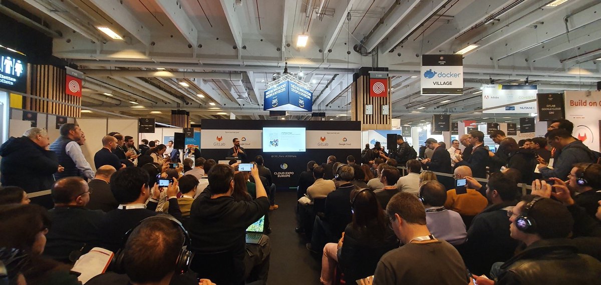 mehdibacc's tweet photo. Ma présentation au #CloudExpoEurope sur la thématique "#devops à l'échelle". 
#CEE_Paris_ #devopslive #Renaultdigital https://t.co/uOSdbrIrHo