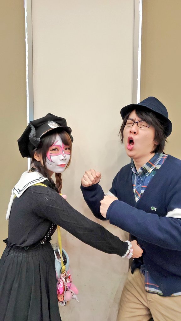 black_kt17's tweet photo. 大好きな方々に会えて、とてもとても幸せな気持ちになり魔した🤭✨
これで、魔た色々頑張れ魔す✊✊✊ https://t.co/iJhlLNuOg3