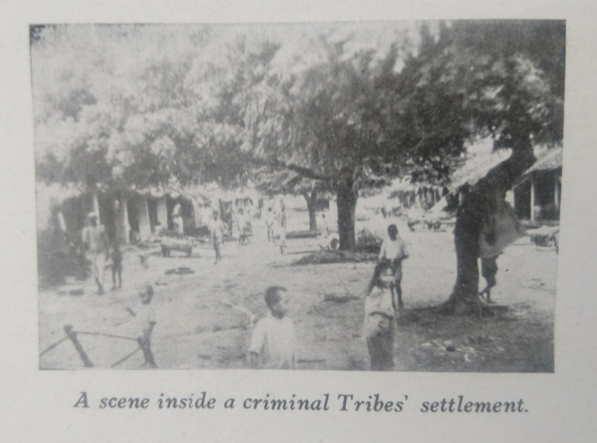 What happened to the communities criminalised under the Criminal Tribes Act in India after its repeal? How did everyday experiences of criminalisation change across 1947? Did penal practices change after independence? These are the Qs I’m asking today 1/