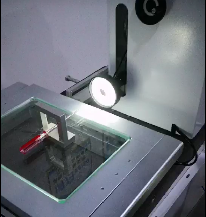 deng_lemon's tweet image. Horizontal #VideoMeasuringMachine . Solving the warpage measurement of #drills, #cutters , #grindingwheels, #millingcutters and special products. #VMM #sokkeb
XYZ resolution: 1.0μm (option 0.5um, 0.1um scale) 
contact me :lemon@sobekk.cn