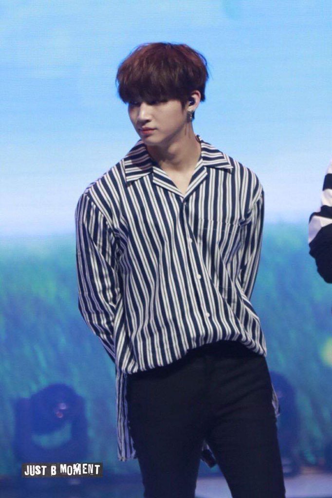 Jaebeom’s styling during Never Ever was so good And look at this man’s figure  #JB  #제이비  #Jaebeom  #재범  #GOT7    #갓세븐  @GOT7Official