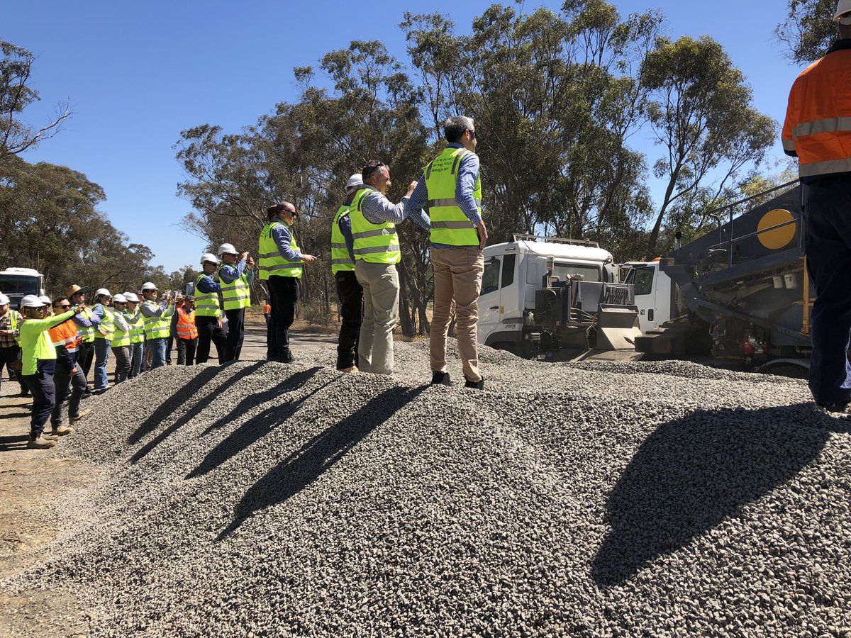 ✅Just returning from awesome 3 day trip to Melbourne to look at recycled content in roads♻️32 participants-15 councils. Big thanks to our hosts AAPA and Hume City Council👍👍Heaps to share on our return 👍<a href="/LGAQ/">Local Government Association of Queensland</a> <a href="/QldEnvironment/">Queensland Environment</a> <a href="/HumeCityCouncil/">Hume City Council</a> <a href="/norbertjmichel/">Norbert J. Michel</a> <a href="/robvos/">Robert Vos</a> <a href="/Peak_LG/">Peak Services</a>