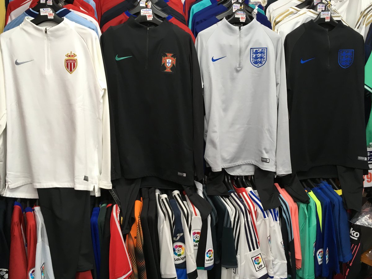 サッカーショップfcfa 実店舗open 営業時間 11時 18時 公式サイトopen على تويتر 上下セットアップ Sale 選手がトレーニング時や 移動時に着用する トレーニングスーツ トラックスーツ上下セット Sale 上下セット 円 マンチェスター サッカーショップfcfa 実店舗open 営業時間 11時 18時 公式サイトopen على تويتر 上下セットアップ Sale 選手がトレーニング時や 移動時に着用する トレーニングスーツ トラックスーツ上下セット Sale 上下セット 円 マンチェスター