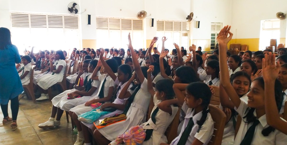 chapaerandi's tweet photo. Standing strong through the storm 🌻

At Kalutara Balika Vidyalaya 

#education #sustainability #LearningAndDevelopment https://t.co/5hYjrSROMM