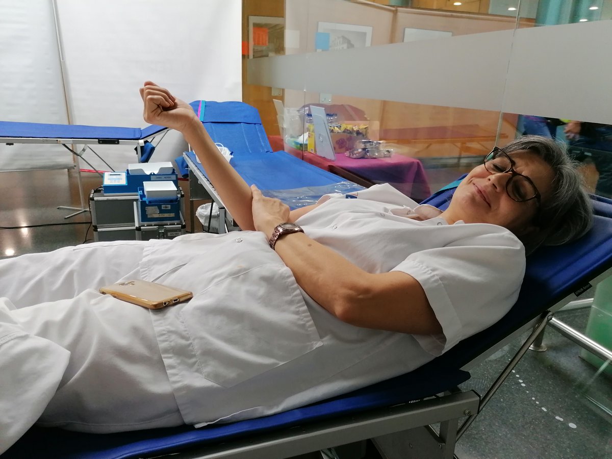 hospitaldelmar's tweet photo. L'Anna Gaya és una de les valentes que avui @donarsang a l'@hospitaldelmar. Us hi esperem! #GIFvida #sangfluencer https://t.co/YACNVw8ZrT