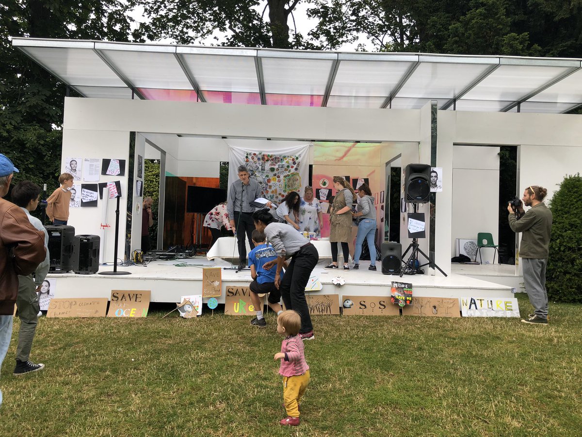 ‘Wild play is a child’s birth right’ yes! we need wild children and wild cities (and angry mothers;) thanks <a href="/yuihwa/">Christine Lee</a> <a href="/avonwt/">Avon Wildlife Trust</a> <a href="/littlegreenamy/">Amy Harrison (she/her)</a> <a href="/ArchCentre/">Design_West</a> <a href="/forestimaginatn/">ForestofImagination®</a> <a href="/houseimaginatn/">House of Imagination</a> @5x5x5create #wellbeing #nature #creativity #imagination #play #cfcBristol19 <a href="/EuroNetworkCFC/">European Network for Child Friendly Cities</a>