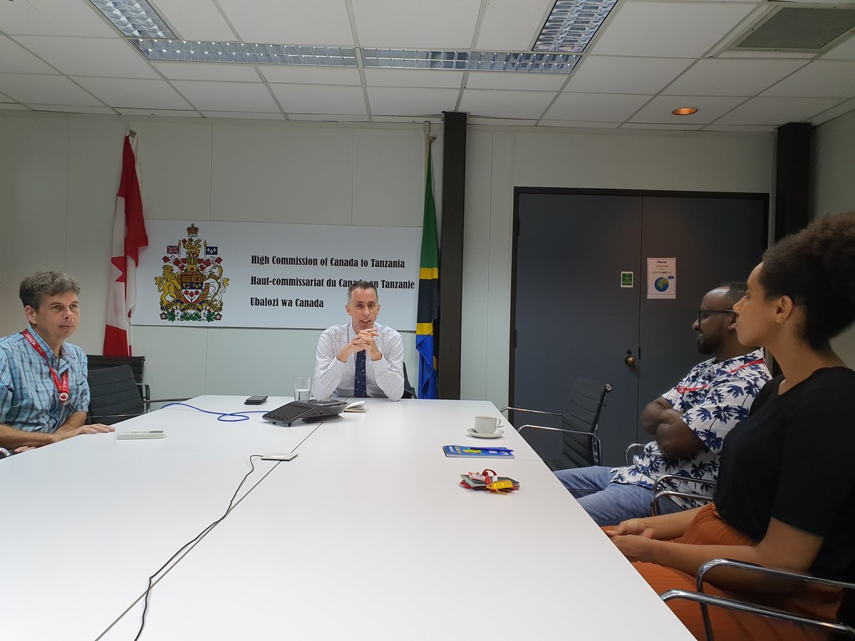 CanadaTanzania's tweet photo. We are delighted to meet volunteers from Canada who are contributing to Tanzania’s development. @CanadaDev supports their work in Tanzania as a means of contributing to positive change in the lives of Tanzanians and to offer an opportunity to share their skills and knowledge. https://t.co/QHQDQvLCF4