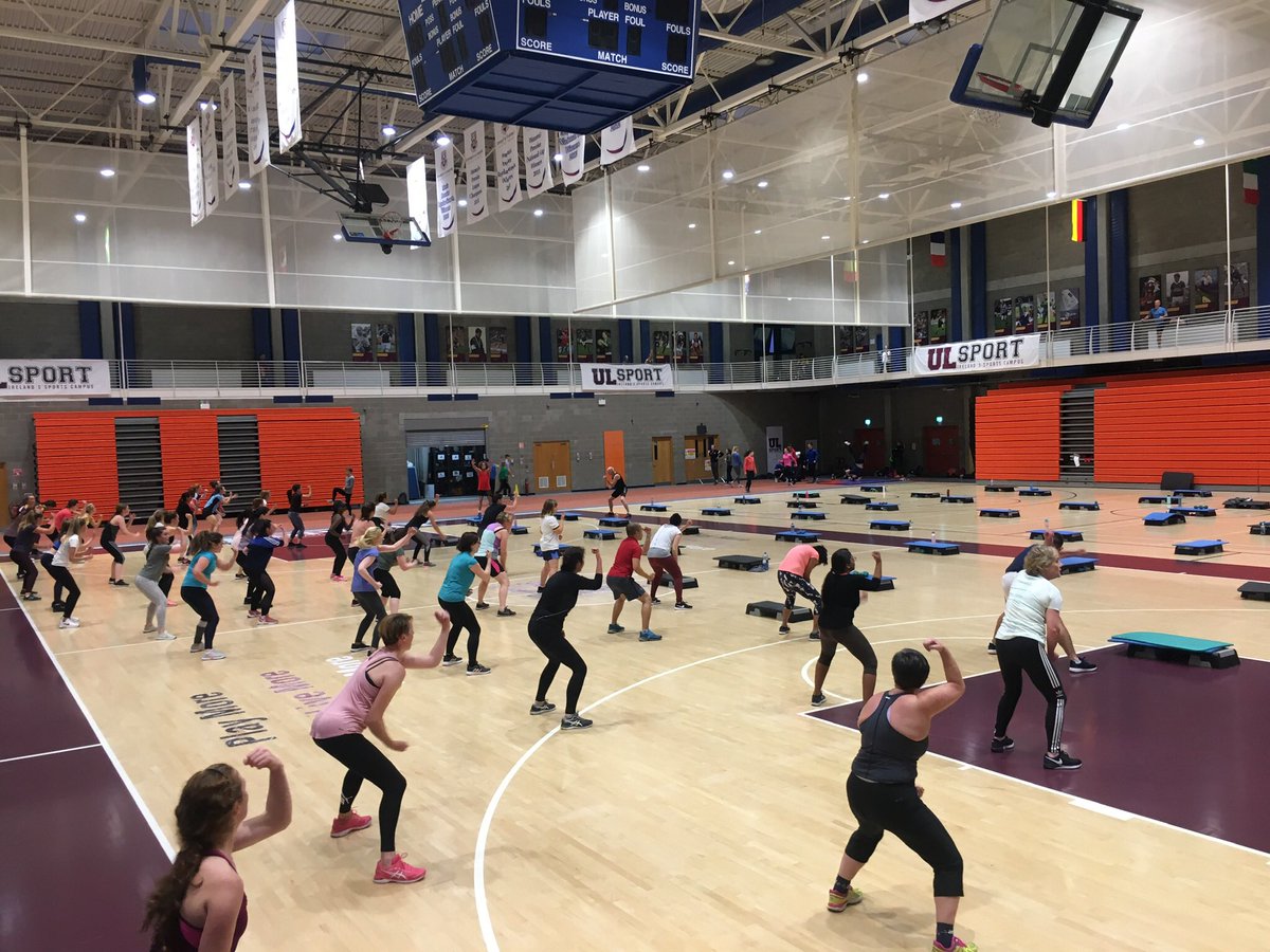 All are welcome you’ll be amazed with your fitness in the next 4weeks join us don’t throw in the towel promise it will work <a href="/JohnMc_Elhinney/">John McElhinney</a> <a href="/UL/">University Of Limerick</a> @Limericksuicid2 @DrSumiDunne <a href="/karldaly1/">Karl Daly 🇺🇦</a> <a href="/SindyLJoyce/">Dr Sindy Joyce PhD</a> <a href="/elisaodonovan/">Cllr Elisa O'Donovan</a> <a href="/dreddiemurphy/">Dr. Eddie Murphy</a> <a href="/MullaneLorna/">Lorna Mullane-Ndu</a> @LkCycleDesign <a href="/XmasLimerick/">Christmas in Limerick</a>