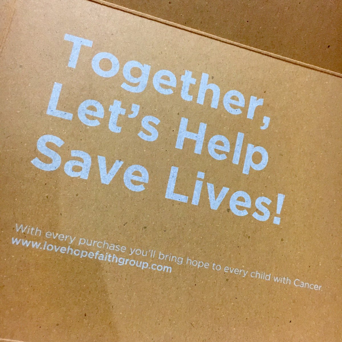 yoojiho26's tweet photo. Together Letโs Save Lives!
With every product you purchase 50% of the net proceeds will be donated to Cancer patients.
#LOVEHOPEFAITH
#Lifesaverwatch https://t.co/Qm2tGvKePu