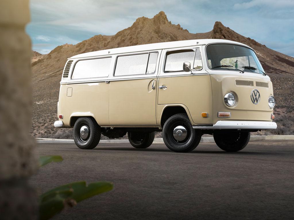 PistonHeads's tweet photo. American version of Camper goes electric to illustrate the possibilities for classic conversions. https://t.co/TVfXK2EilS
#Volkswagen #Type2Bus #EV #PistonHeads https://t.co/FcwzaxDQa7