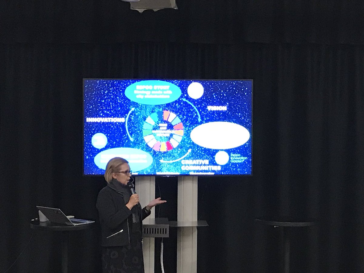 SjoholmKatja's tweet photo. Nordic Smart City Networking with Vejle kommun and #makewithespoo team ongoing @agrid_aalto . Valuable benchlearning on weaknesses and sweetspots on digitalization development from both sides. #caas #6Aika #growthecosystems @PSutinen @AlfWallenius https://t.co/8fMDJXzDdC