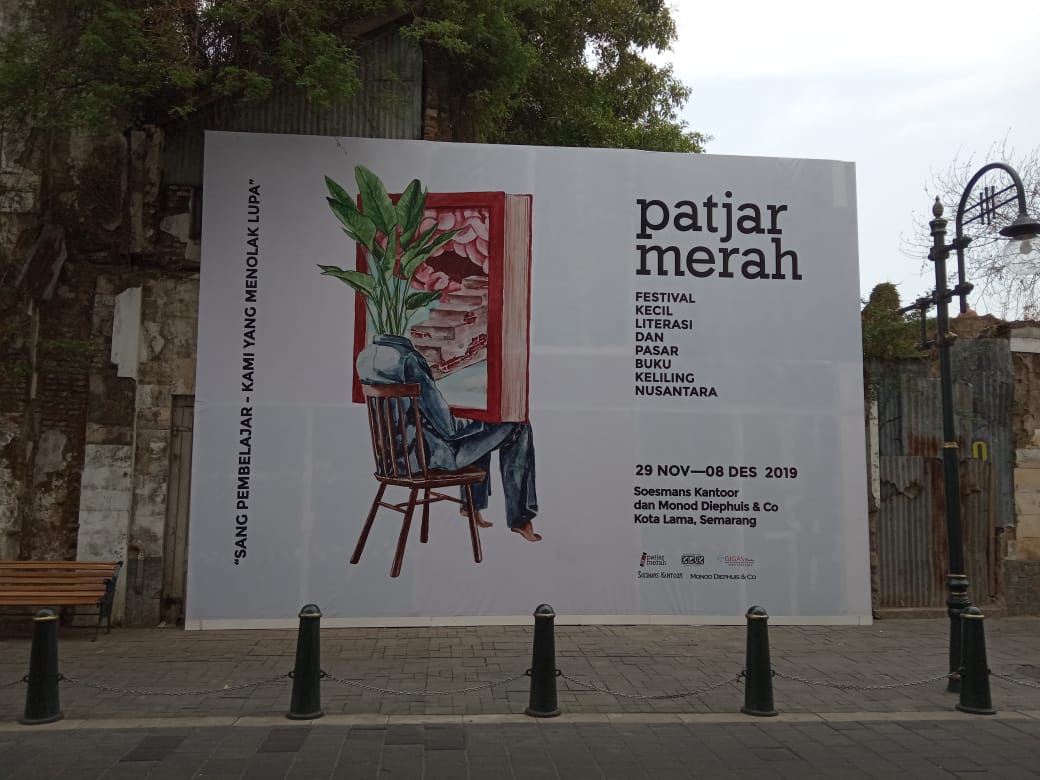 Ini lokasi <a href="/patjarmerah_id/">patjarmerah</a> di <a href="/KotaLamaSMG/">Old Town Semarang</a> tepatnya di gedung Soesmans Kantoor dan Monod Dephuis di Jalan Kepodang