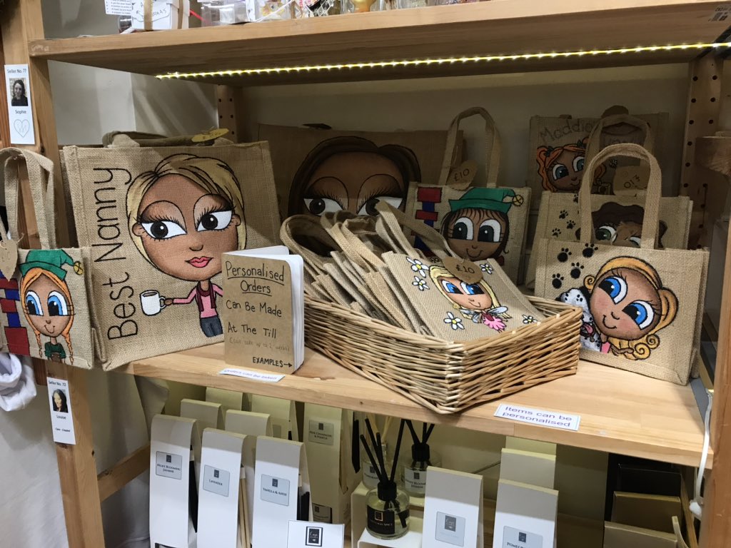 Good morning! Yesterday I topped up my shelf at a small handmade boutique ❤️ #earlybiz