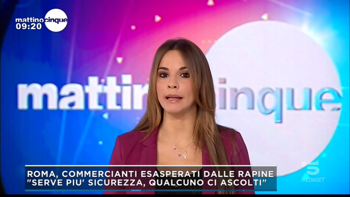 #Roma, commercianti esasperati dalle rapine

"Avere l'arma sì, ma bisogna usarla in maniera opportuna"
<a href="/saramanfuso/">Sara Manfuso</a> a #Mattino5