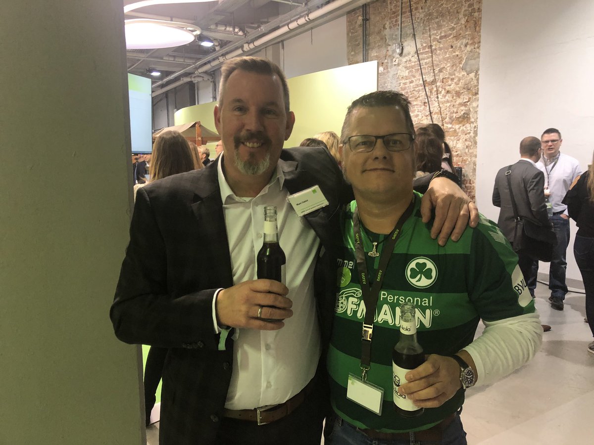 erich_erichsen's tweet photo. #datevkongress19 in der #stationberlin mit meinem KV @markosbild von der #datevniederlassunghamburg #digitalrockstar #digitator #wirdigitalisierendennorden https://t.co/UnPbtCO4da