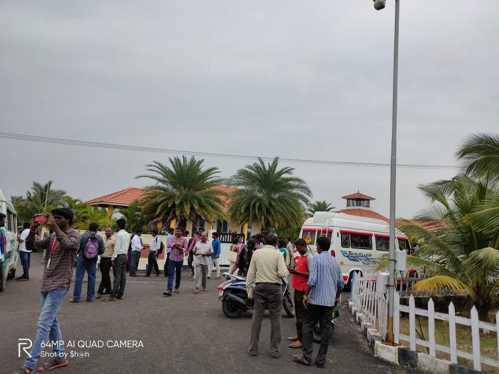 real_chennai's tweet photo. Form house plots sale near OMR with 25amenities inside the campus with 5years maintenance free.
Don't wait invest immediately at correct place pls visit once this site
Call.9655079726.pls one retweet this help others. https://t.co/LHfMWsW3fh