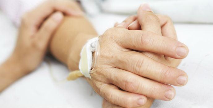 Los cuidados paliativos alivian el sufrimiento y mejoran en lo posible la calidad de vida de los pacientes. aecc.es/es/todo-sobre-…