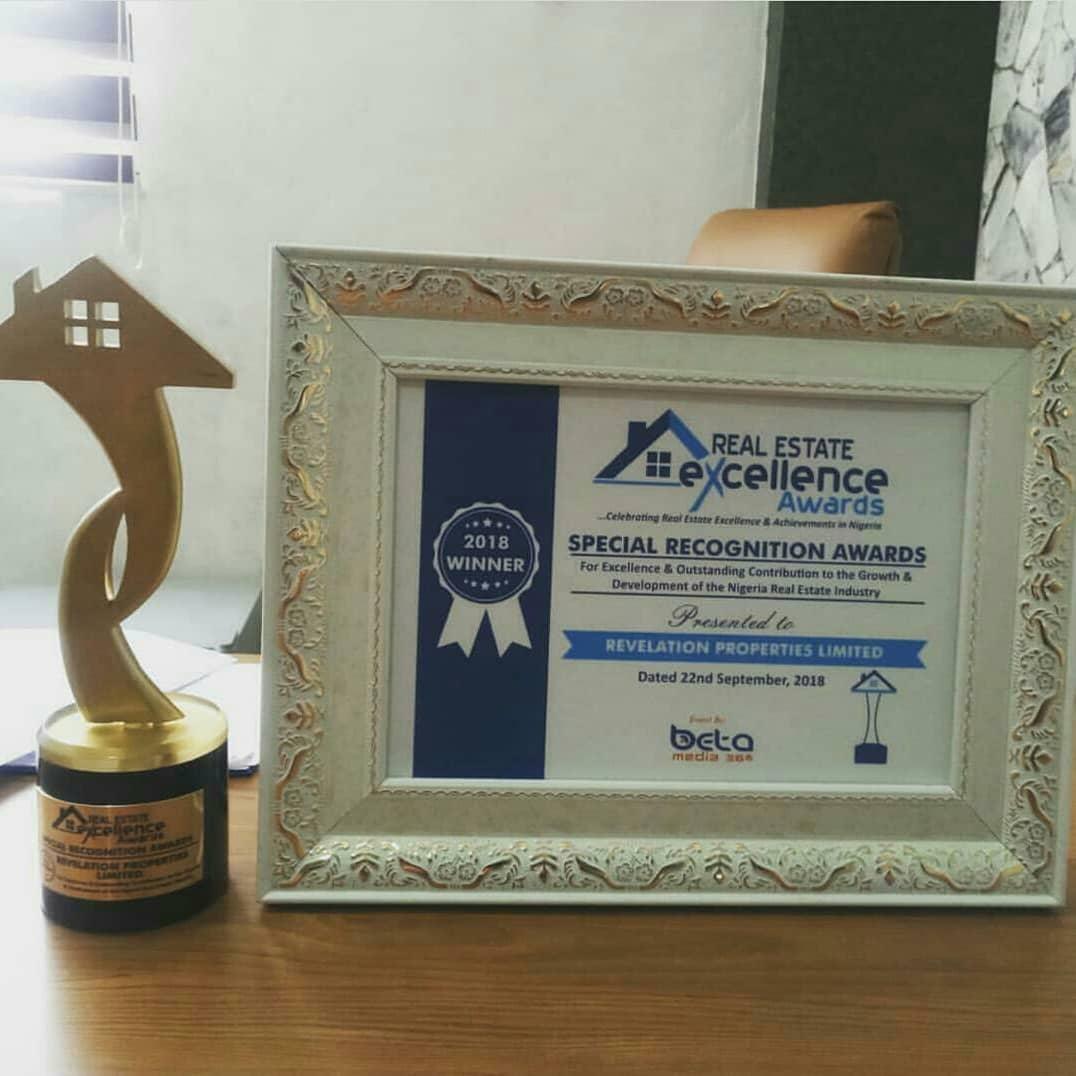 #Throwback to when we received a special recognition award for excellence and outstanding contribution to the development of Nigerian #RealEstate at the Real Estate Excellence Award 2018. #RealEstate #Nigeria #Lagos #IbejuLekki #Lekki #RevelationProperties #RevPro #Property