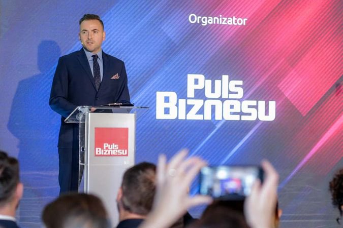 FreightlinerPL's tweet photo. #Najsilniejsi! Fot. @puls_biznesu https://t.co/G86YkdfTIG