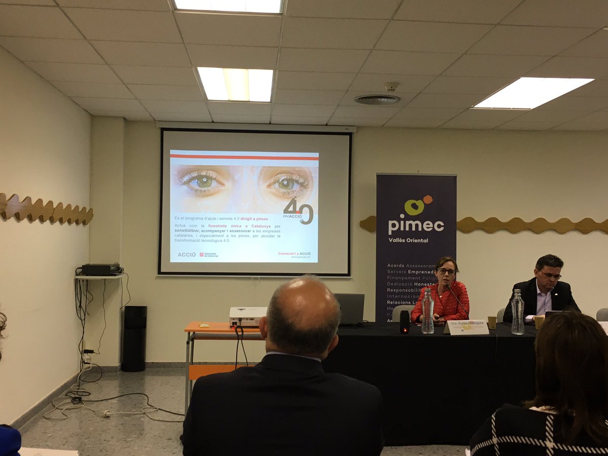 JSansaloni's tweet photo. Innovacio d’@accio_cat presentem el  programa proACCIÓ 4.0 a @pimec vallès oriental amb un grup rellevant d’empresaris de la comarca. @taismartfactory https://t.co/kq12Amg9tm