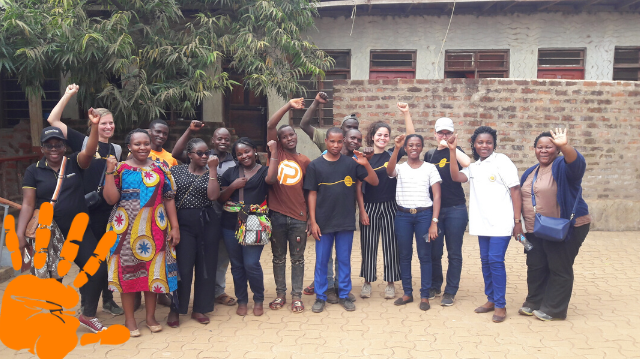 Solidaridadnetw's tweet photo. Ending violence against women requires everyone to be involved: women, men, boys, and girls. #16Days #genderinclusivity #orangetheworld #FlowNL #GoldenLine @NLWomensrights @SimaviNL @hesocialimpact #GenerationEquality https://t.co/40xDjnHh7k