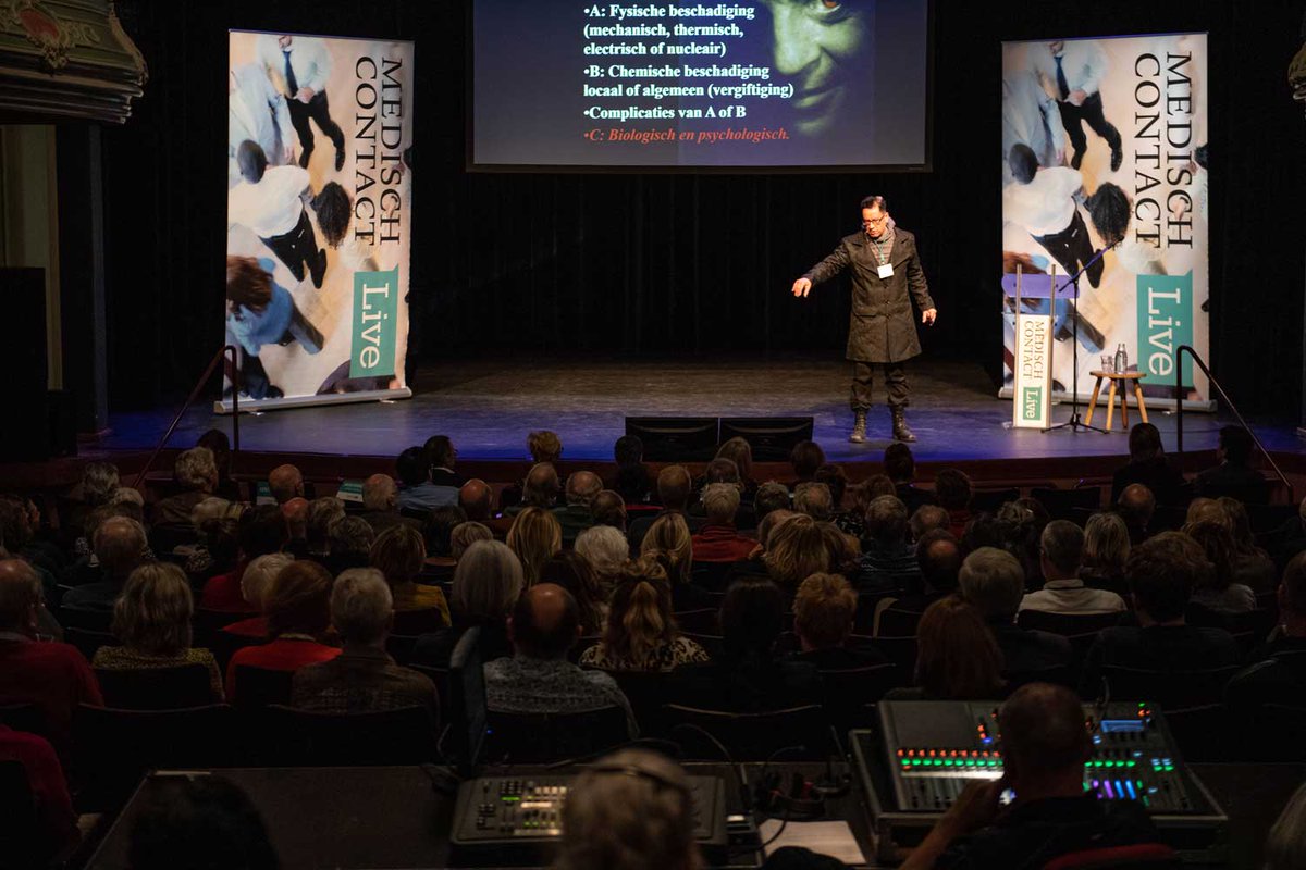 congresregio's tweet image. Medisch congres ‘de dokter en de dood’ in Schouwburg Odeon. Mooie profilering @RegioZwolle op gebied van Health. @EventsZT @Events_NL @MeetingMagazine @MEETINGS_MICE 
Fotocredits: Lars Smook