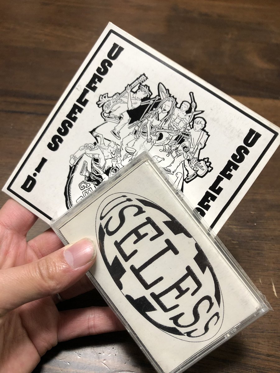 skatepunker0526's tweet photo. Useless ID demo tape and rare cd !
#punk #punkrock #punkrockmusic #melodicpunk #melodicpunkrock #punkmelodic #melodichardcore #fastpunk #fastmelodicpunk #skatepunk #skatepunkers #skatepunkrock #uselessid https://t.co/C31M7UJm0y