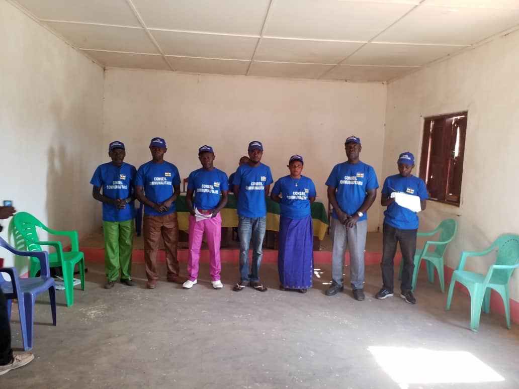 uepnddrrcaf's tweet photo. #UEPNDDRRenAction! Operationnalisation du mécanisme de gestion des plaintes dans le cadre de la mise en oeuvre de la #composante2 du #PREC. Bravo! #Bocaranga pour le #CLGP #ComitéLocaldeGestiondesPlaintes.@GouvCF @UN_CAR @WorldBank @IOM_CAR @RCA_Renaissance https://t.co/Ol1akEvshz