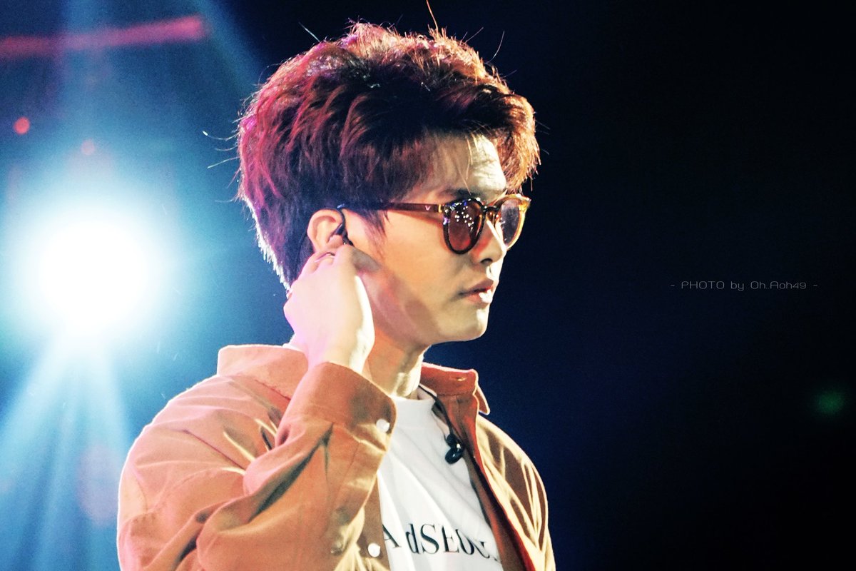Oh_Aoh49's tweet photo. commoner✨
🔹23.11.2019
🔹JJ Mall
#officefest
#ออฟฟิศFESTxNONTTANONT
#ออฟฟิศFEST
#nontfam
#nonttanont https://t.co/PS2FC24iJr