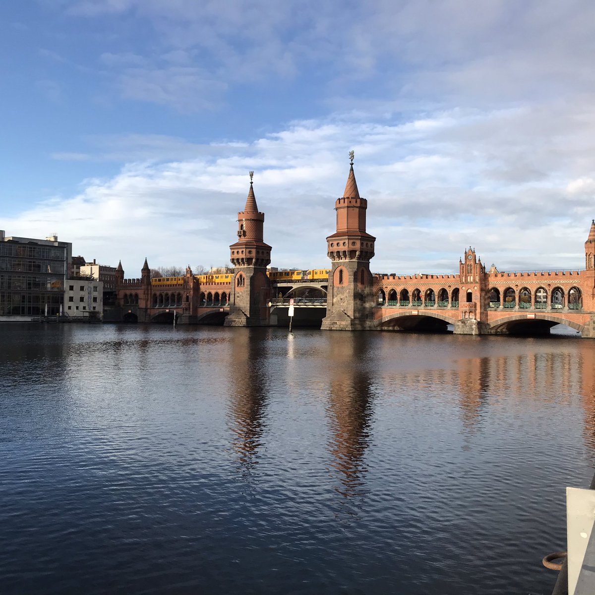 Good morning Berlin ☀️ Let’s start with today’s start-up conference by @KontistStiftung &amp; <a href="/cathibruns/">Catharina Bruns</a>. Looking forward to meet many clever #entrepreneurs #berlin #machen <a href="/t3n/">t3n Magazin</a> <a href="/brandeins/">brand eins</a>