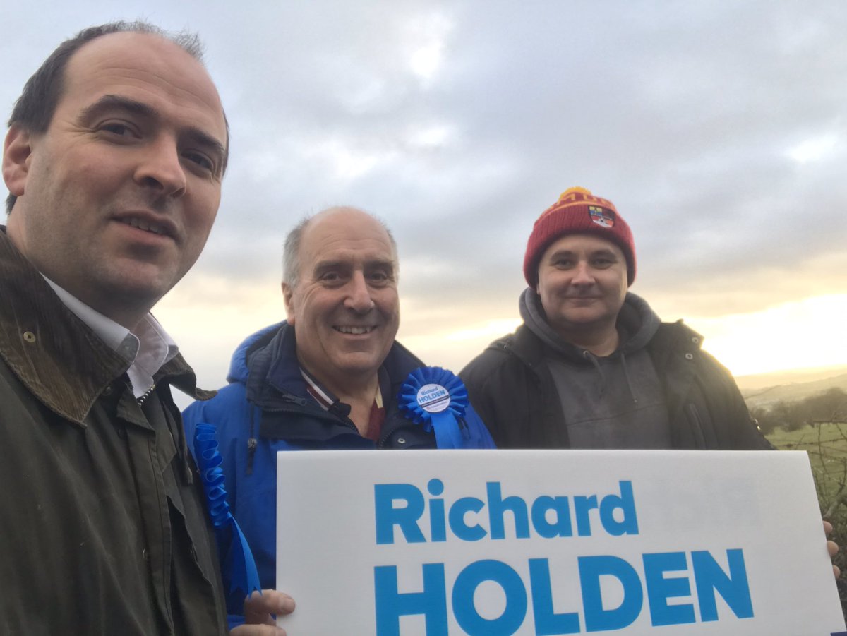 RicHolden's tweet photo. Beautiful day when the rain breaks today our with the team in #StanleyCrook, #BillyRow & #Sunniside.
#VoteConservative to #GetBrexitDone, for an MP whoβll fight like hell for local people and for real change in #NorthWestDurham https://t.co/eB2Kp7R3ld