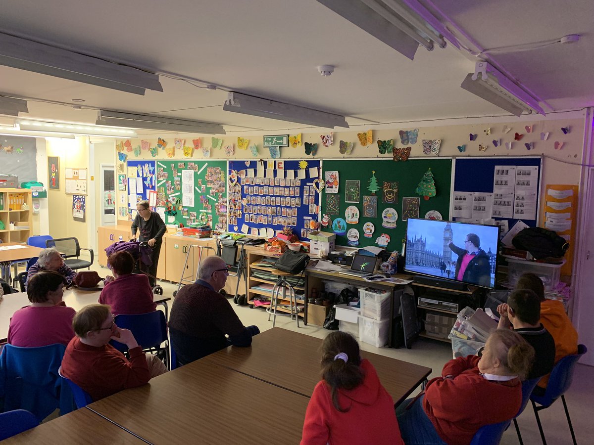 ermate's tweet photo. First of our local #thinkvote tour of the community today & citizens of Waterside Day Service are very knowledgeable, but only half the room have voted before! Strong debate & message from today is parliament must represent everyone all the time because it’s the right thing to do https://t.co/RPqEB1lciE