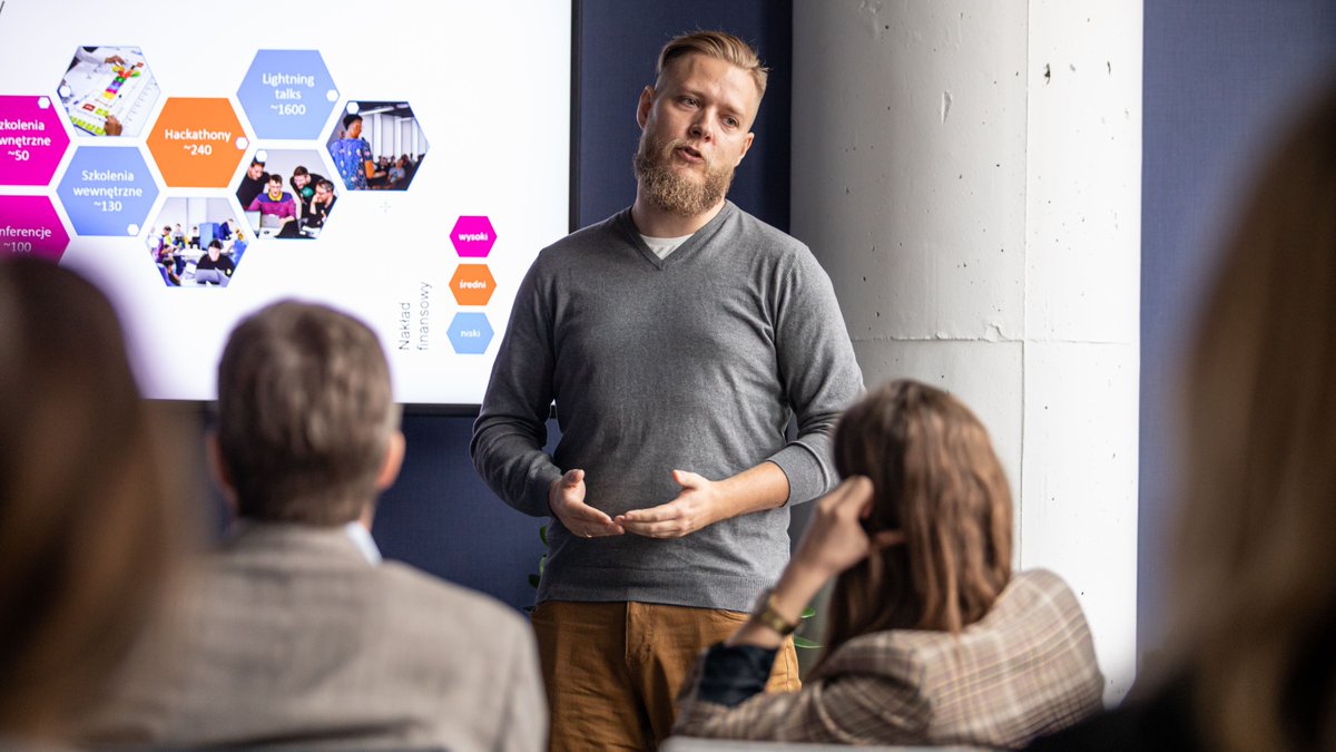 cognifide's tweet photo. What's driving a culture of innovation? Our Senior PR &amp; CSR Manager, Magness, together with Director of Software Products at Cognifide, Mateusz, delivered a talk during the fantastic event STEP IT UP in Poznań, Poland. #IdeasSharing #Innovation #OrganizationCulture https://t.co/waZ0OOsgAN