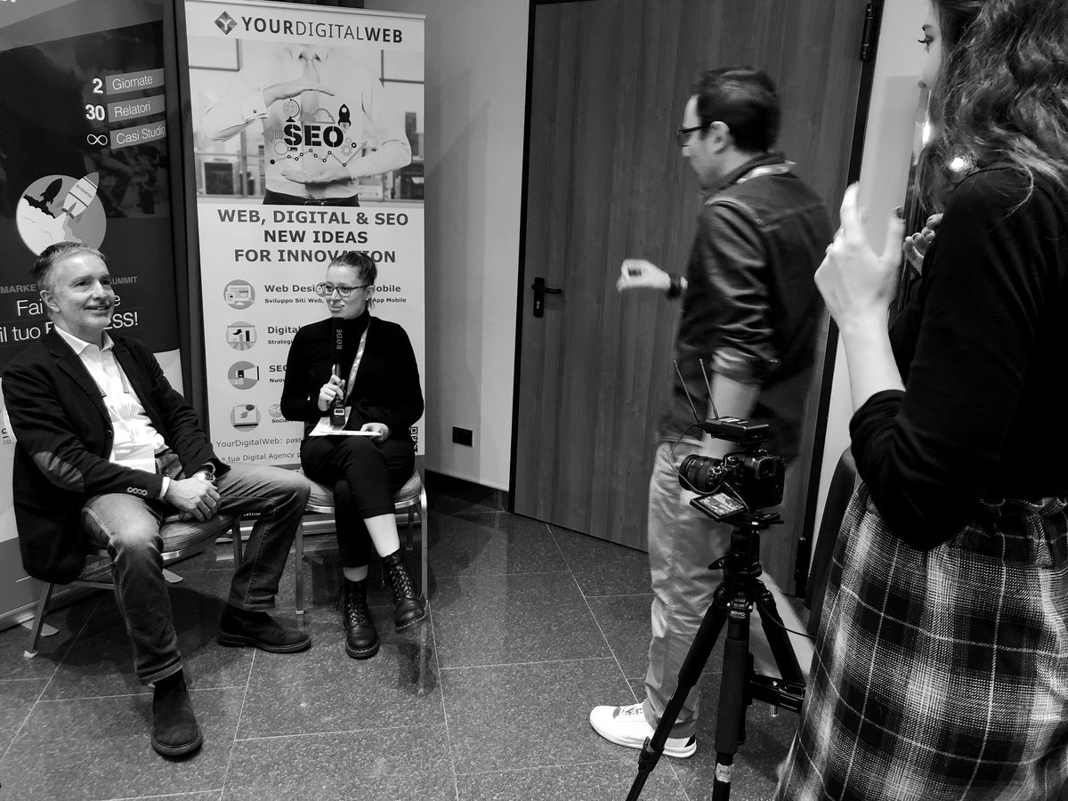 martinazulian96's tweet photo. Dietro alle quinte delle interviste per @MBizSummit con @IUS_VE e @nicolemottin96 https://t.co/iGUsxuaj6N