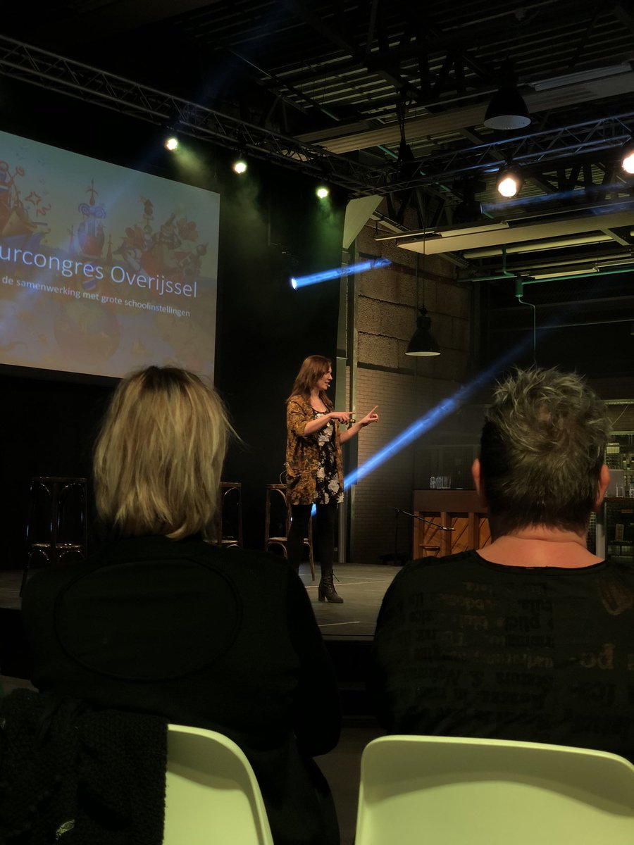 Inspiratiesessie over het Bestuurlijk Kader Cultuur en Onderwijs (BK) voor beter cultuuronderwijs. Een keynote gegeven door Eva Lisa Janssen (oprichtster van Ucadamy). Zij deelt 5 principes die haar helpen om veel voor elkaar te boksen bij de overheid #cultuurcongres