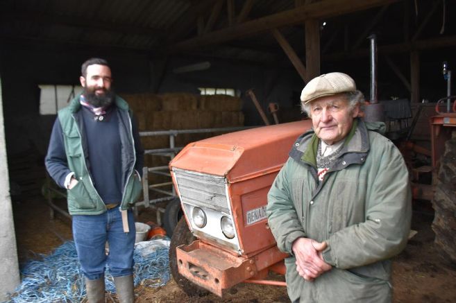 lamontagne_riom's tweet photo. Affaire du chevrier de #Teilhet (Puy-de-Dôme) : l'exploitation qui fut en 2008 au centre de ce drame reprise par un éleveur de chèvres ⏭ https://t.co/OPzNjOqzq2 https://t.co/h53ZcVQInw
