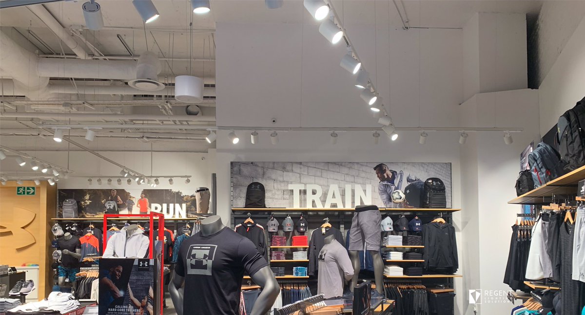 RegentLighting's tweet photo. This was our first Under Armour Store we supplied lighting solutions to.Directional lighting with various beam angles was utilized to highlight the merchandise.RLS supplied the Jura 1011 27W 3500K CRI 90 and the Luxon 600 x 600 Prism 40W 4000K. Designer - Greg Gie Designs https://t.co/7hp63ToNWO