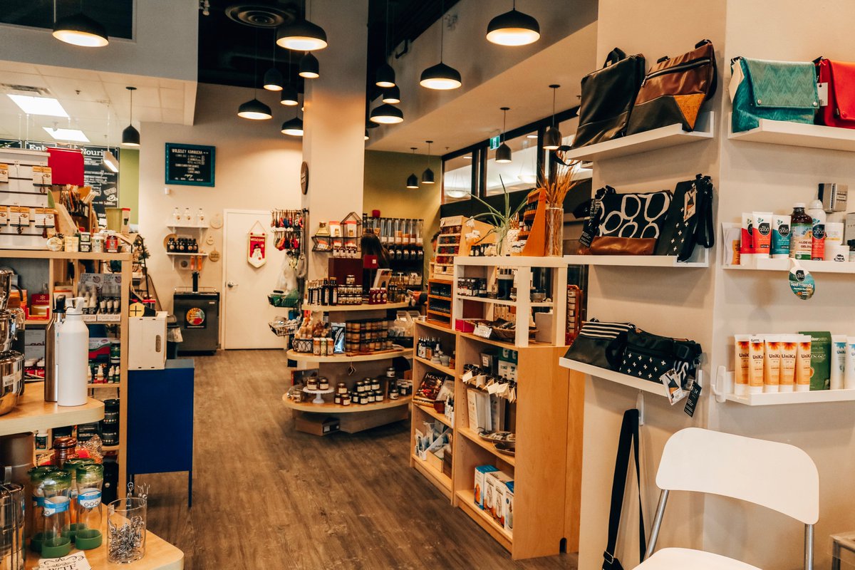 TravelManitoba's tweet photo. Do you have a favourite local boutique + shop?

We sent Cassidy of Brains and Bronzed on a holiday shopping adventure to 5 gems right here in Winnipeg: https://t.co/3M0UTXx3YV

🛍️ ✨ 🎅

#exploremb #onlyinthepeg https://t.co/iUSgl7rHHc