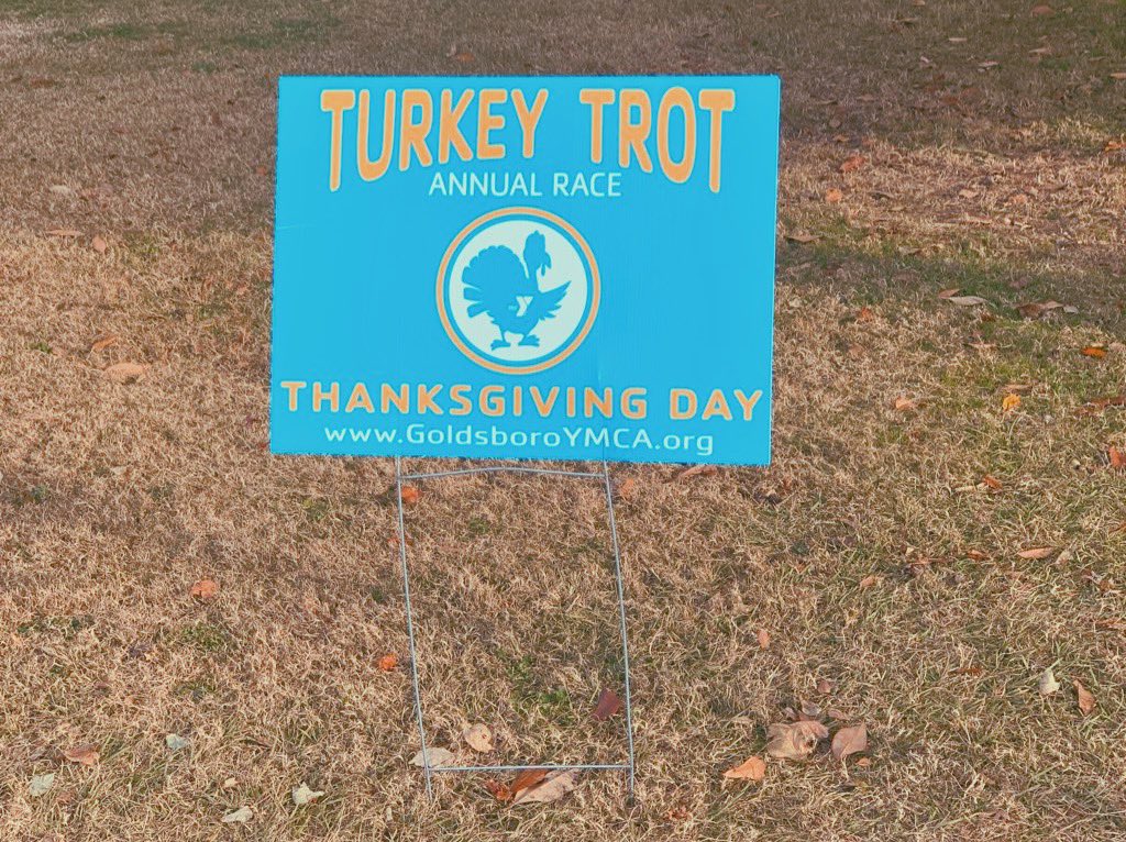 I earned the  #ThanksgivingDay Apple Watch Badge today by running the Annual Goldsboro  #TurkeyTrot 5K 